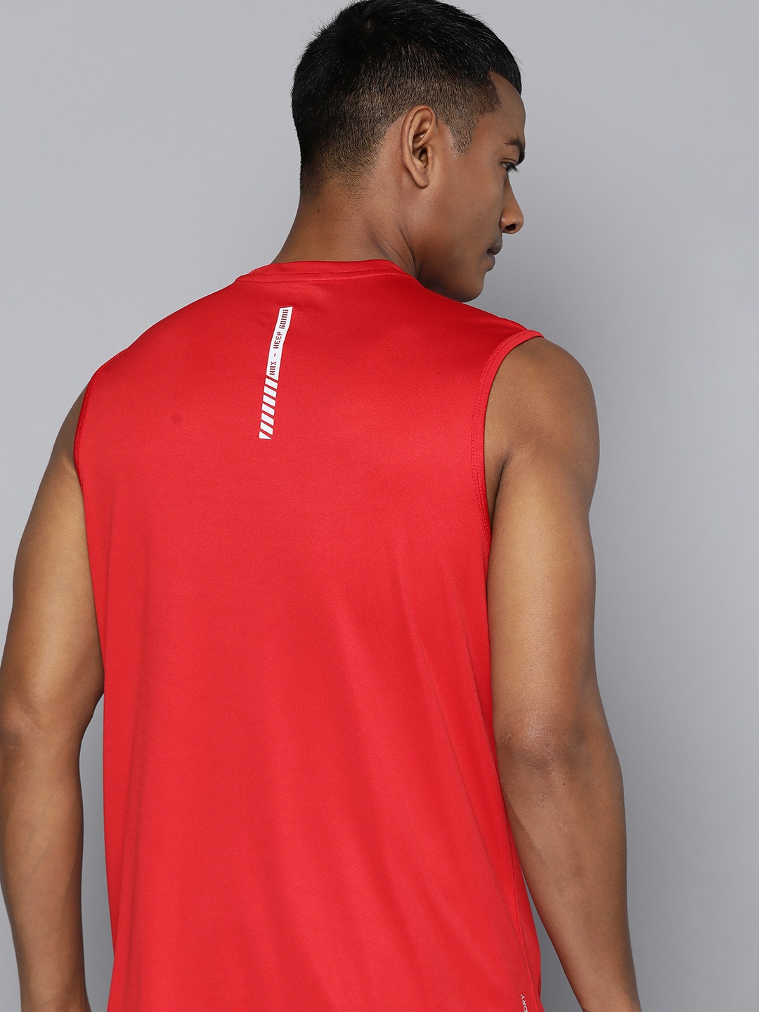 

HRX by Hrithik Roshan Typography Printed T-shirt, Red