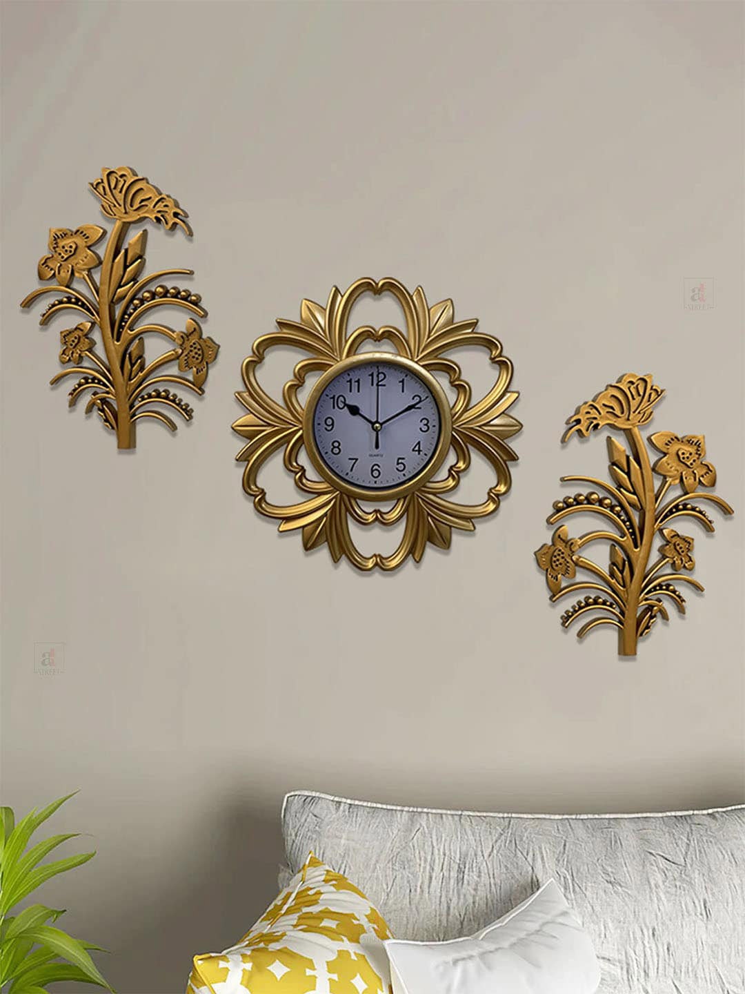 Art Street Gold-Toned Antique Design Decorative Wall Clock With Leaf Set
