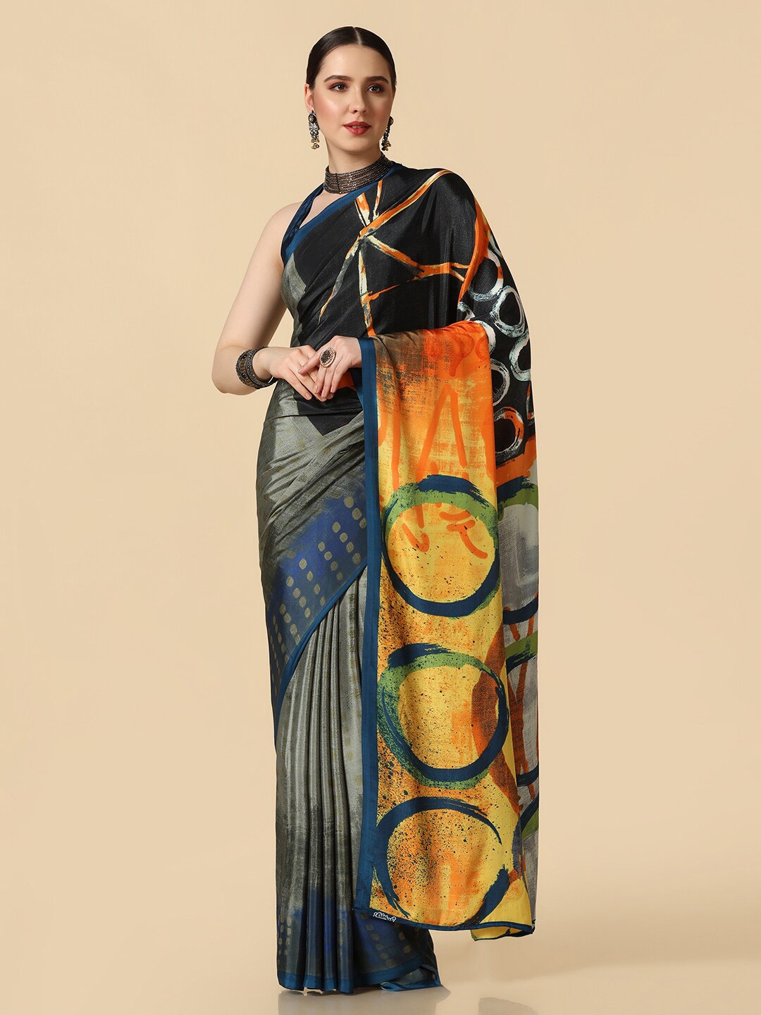 

Mitera Abstract Printed Saree, Black