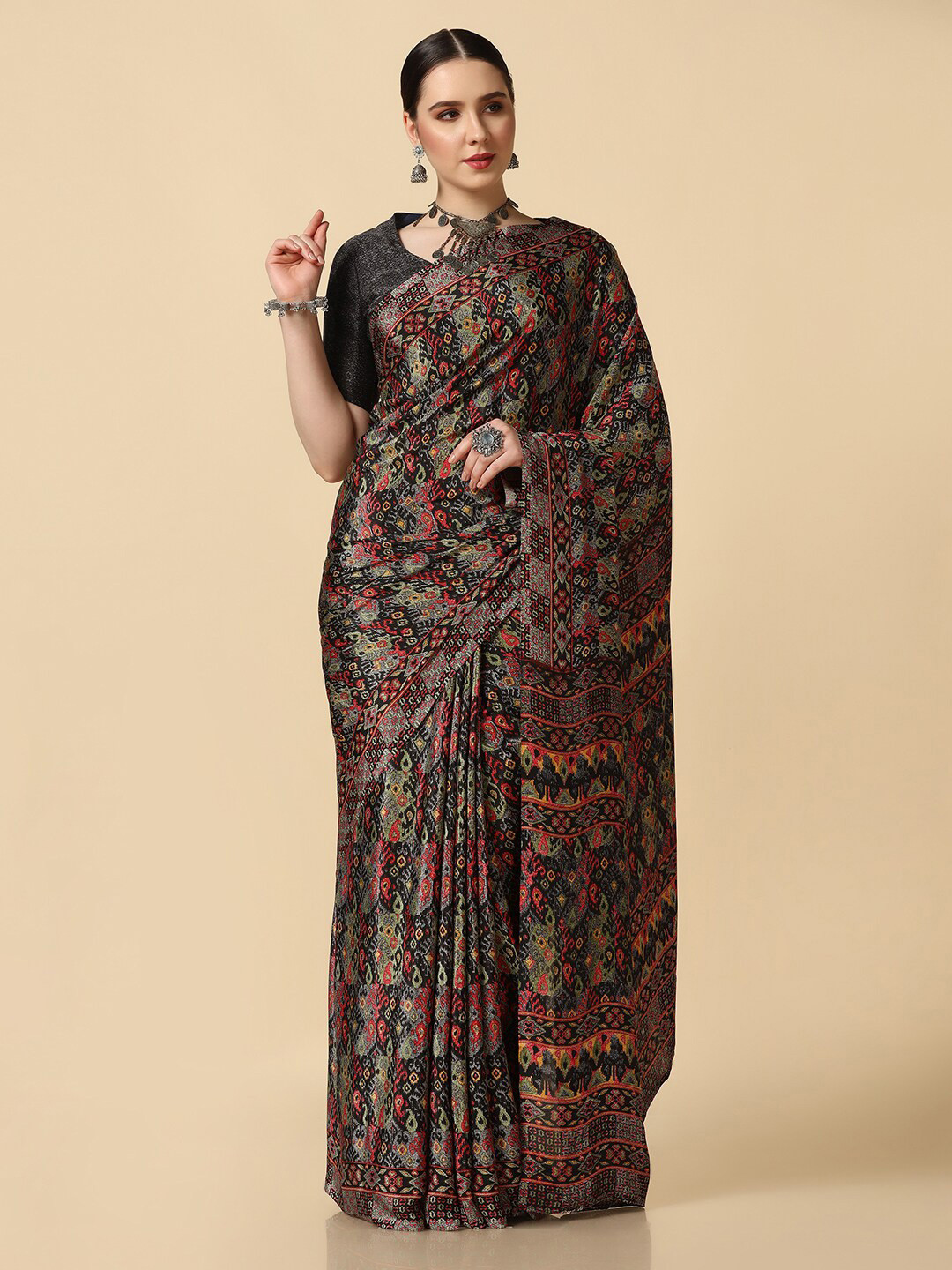 

Satrani Paisley Printed Saree, Black
