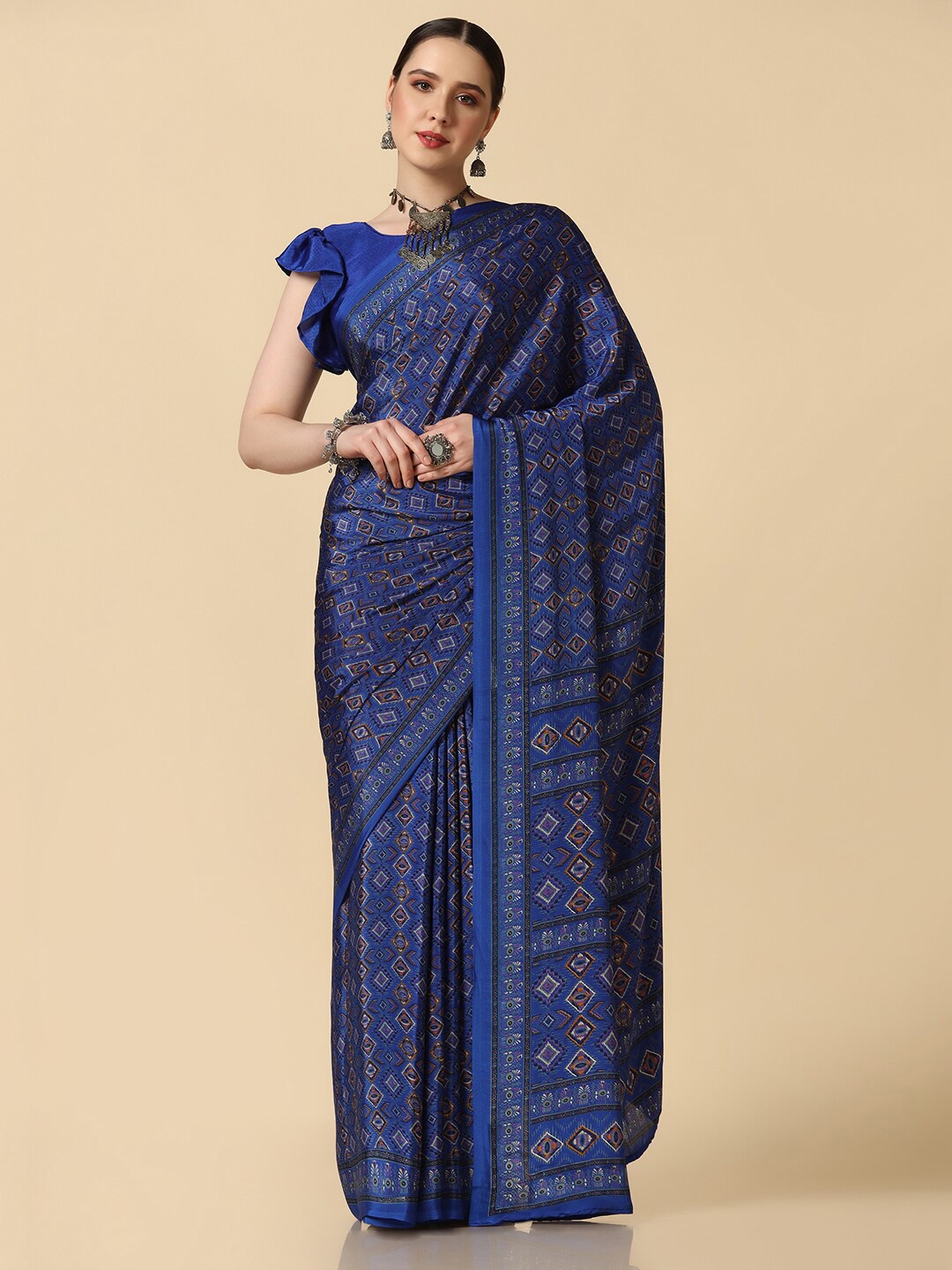 

Satrani Geometric Printed Silk Blend Saree, Blue