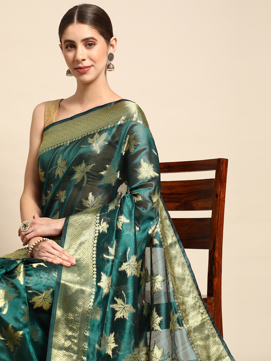 

Mitera Floral Zari Organza Handloom Kanjeevaram Saree, Teal