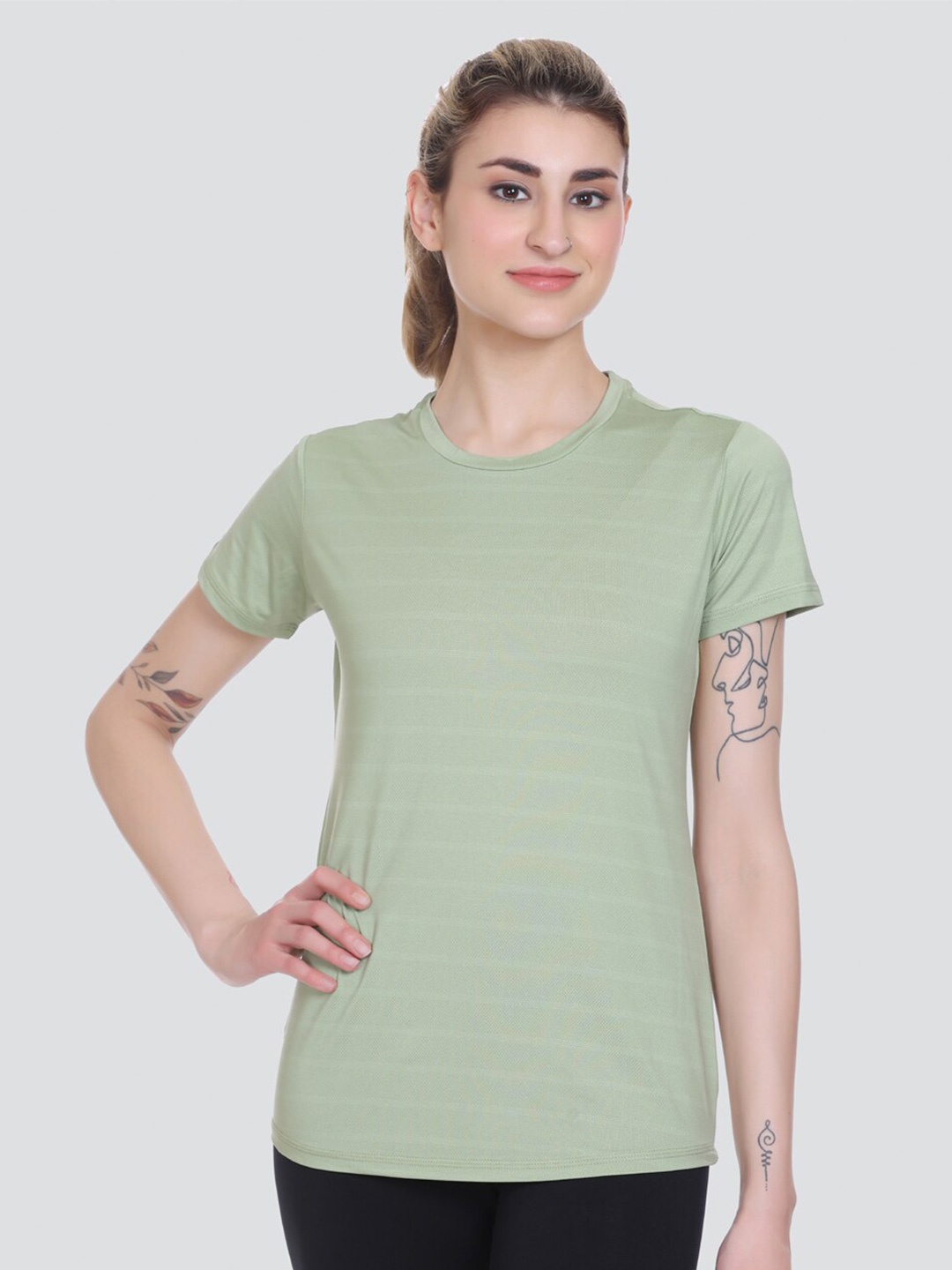 

AGON Striped Round Neck Sports T-shirt, Green
