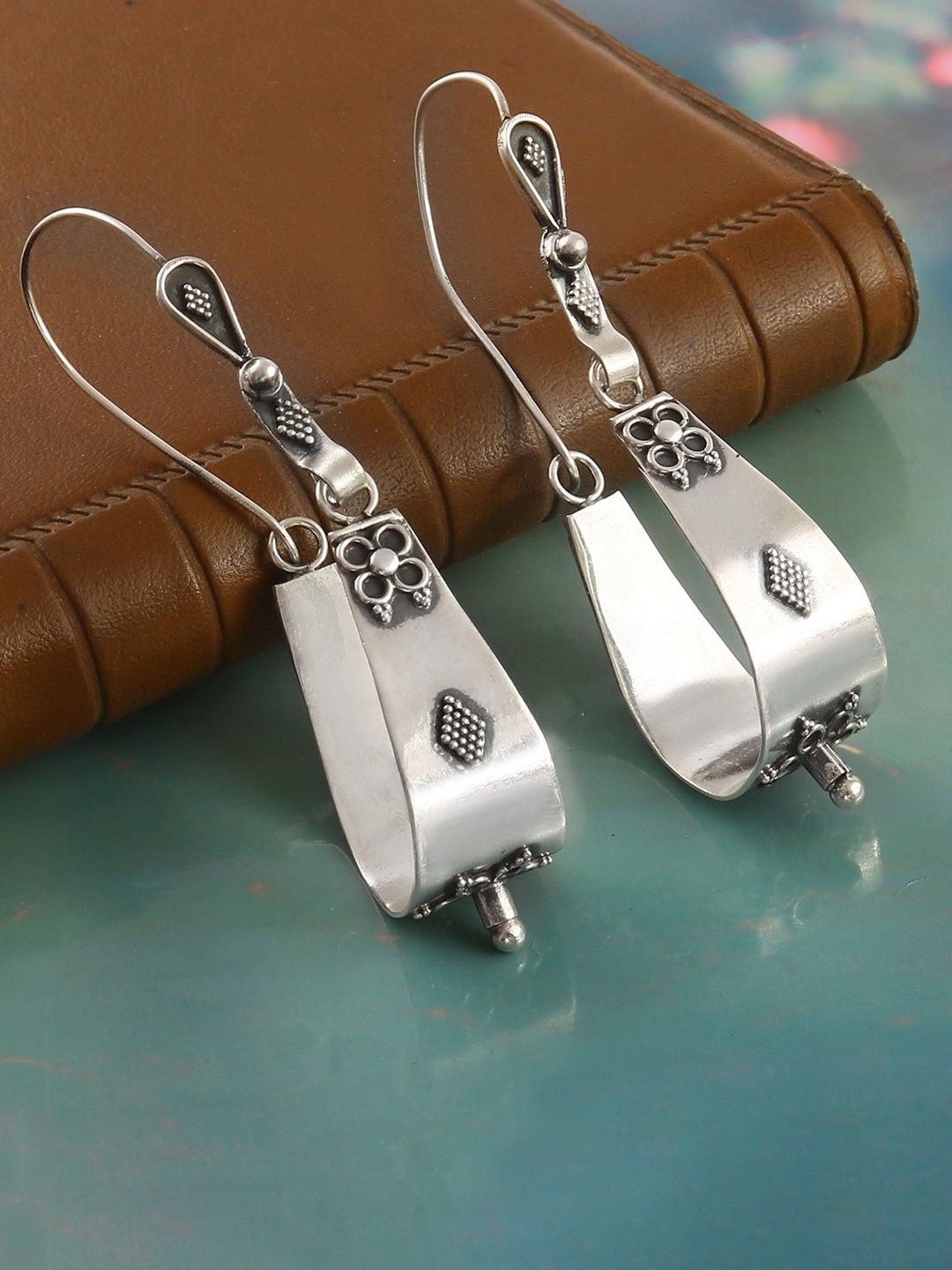

Palace of silver Silver-Plated Contemporary Drop Earrings