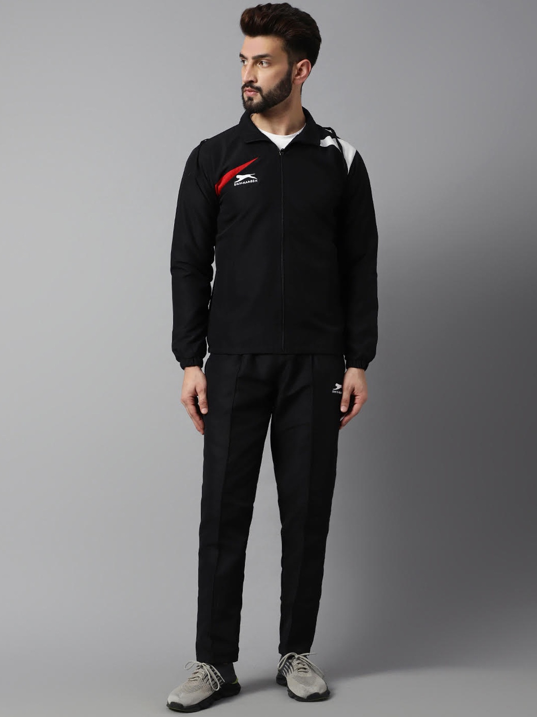 

Shiv Naresh Men Brand Logo Printed Tracksuit, Black