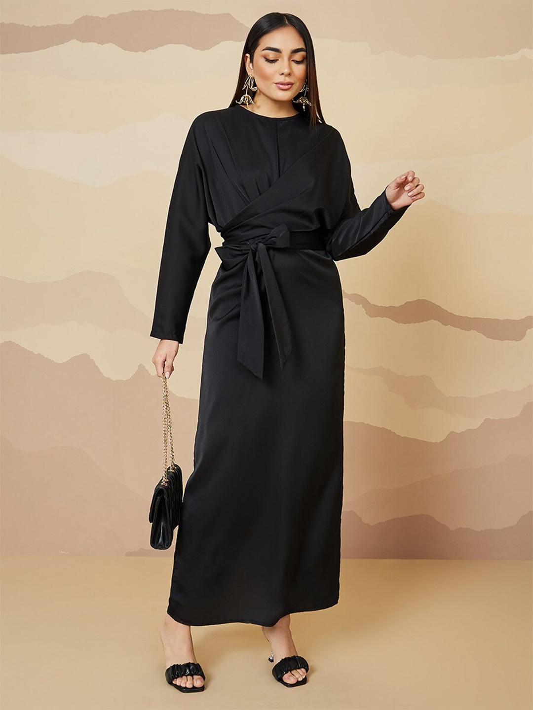 

Styli Black Waist Tie-Up Midi Wrap Dress