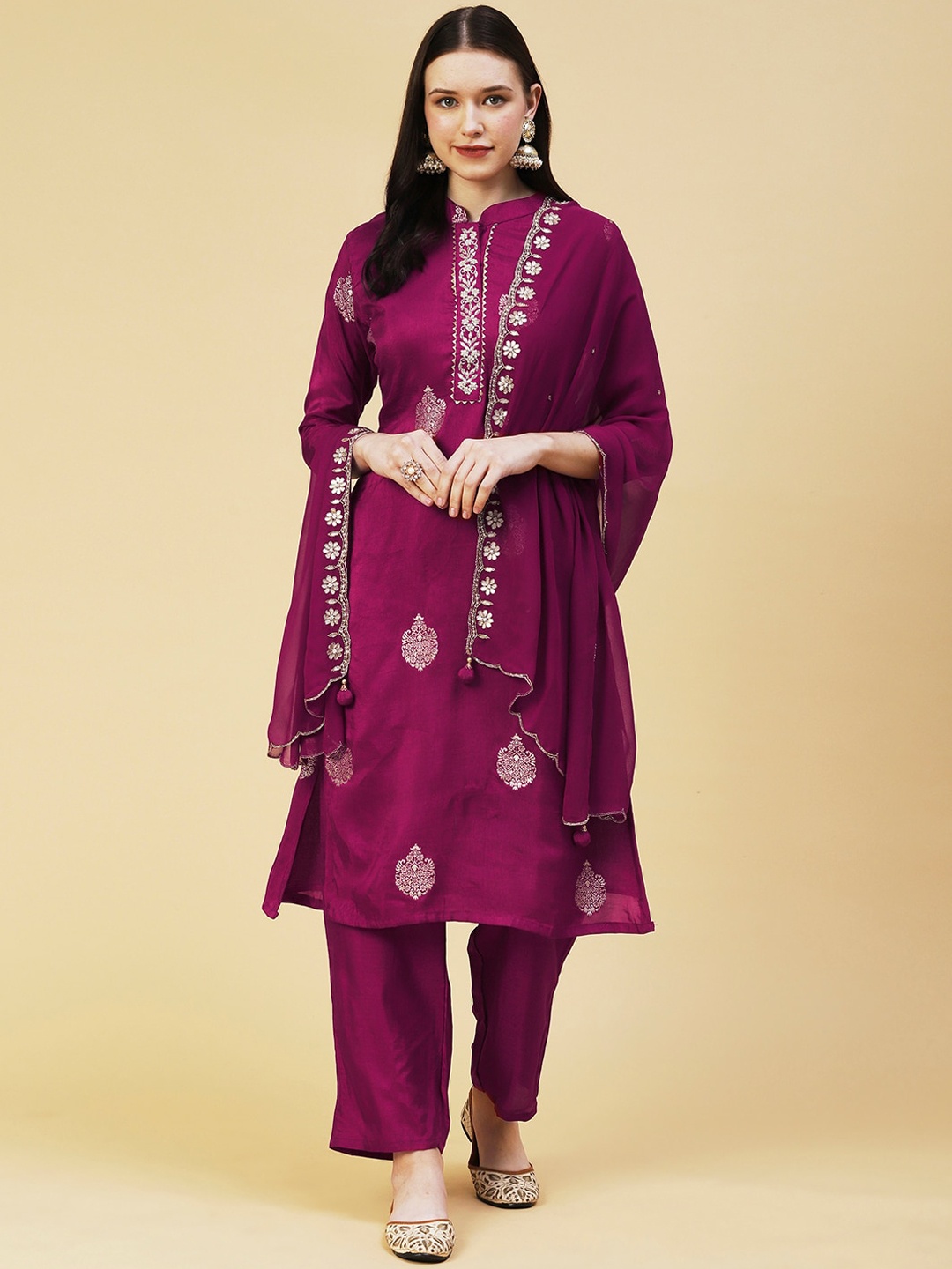 

FASHOR Ethnic Motifs Printed Gotta Patti Kurta with Trousers & Dupatta, Magenta