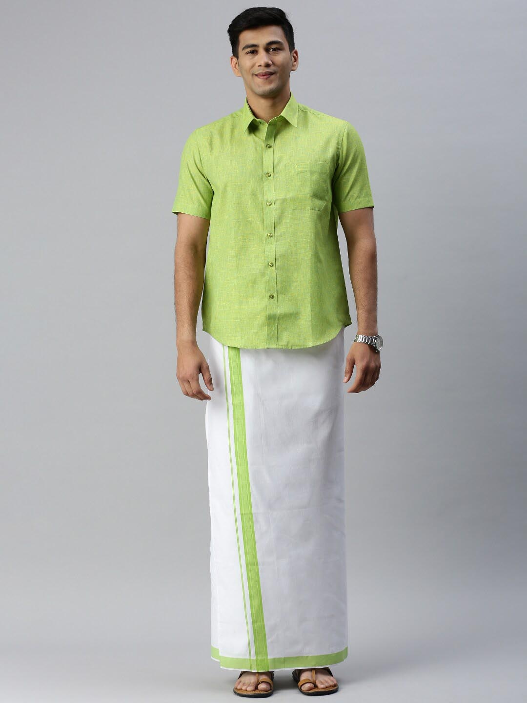 

Ramraj Men Cotton Shirt & Dhoti, Green