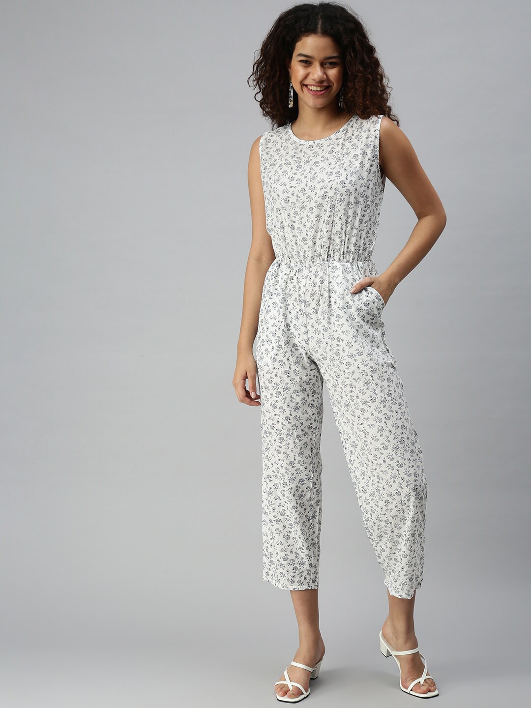 

SHOWOFF Printed Sleeveless Basic Jumpsuit, White