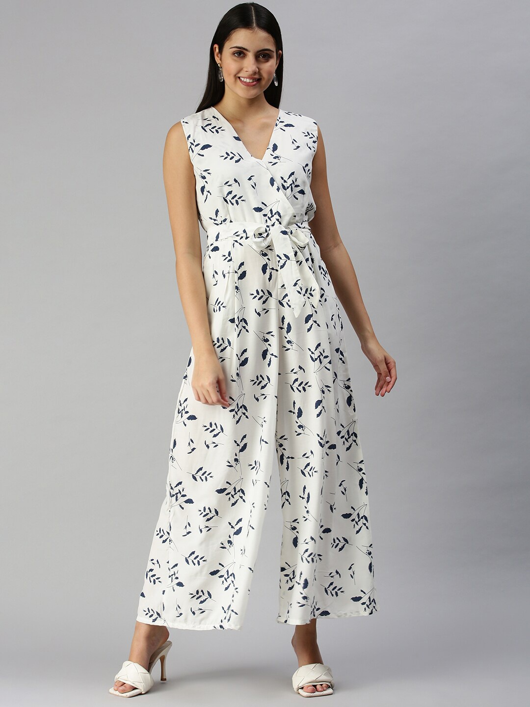 

SHOWOFF Printed V-Neck Sleeveless Waist Tie-Ups Culotte Jumpsuit, White