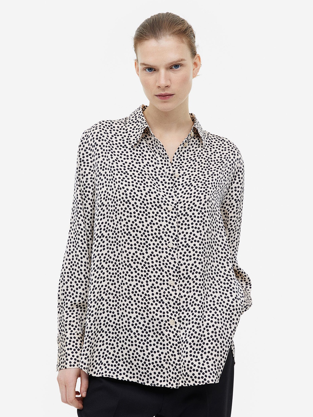 

H&M Pointed-Collar Shirt, Black