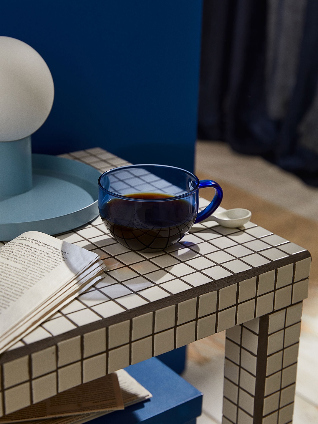 

H&M Blue Glass Mug