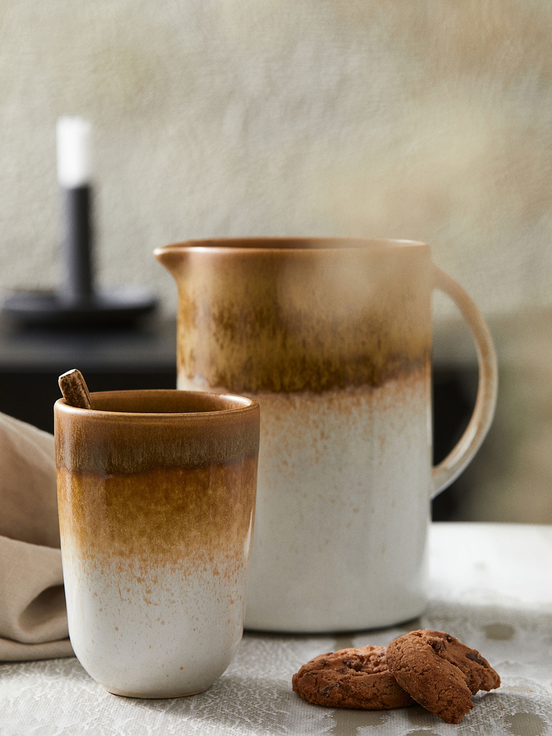 

H&M Brown & White Stoneware Cup