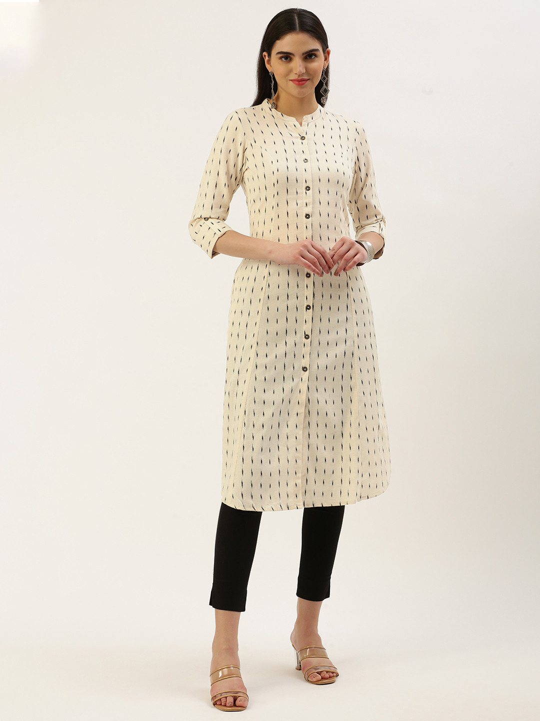 

AMUKTI Geometric Printed Kurta, Beige