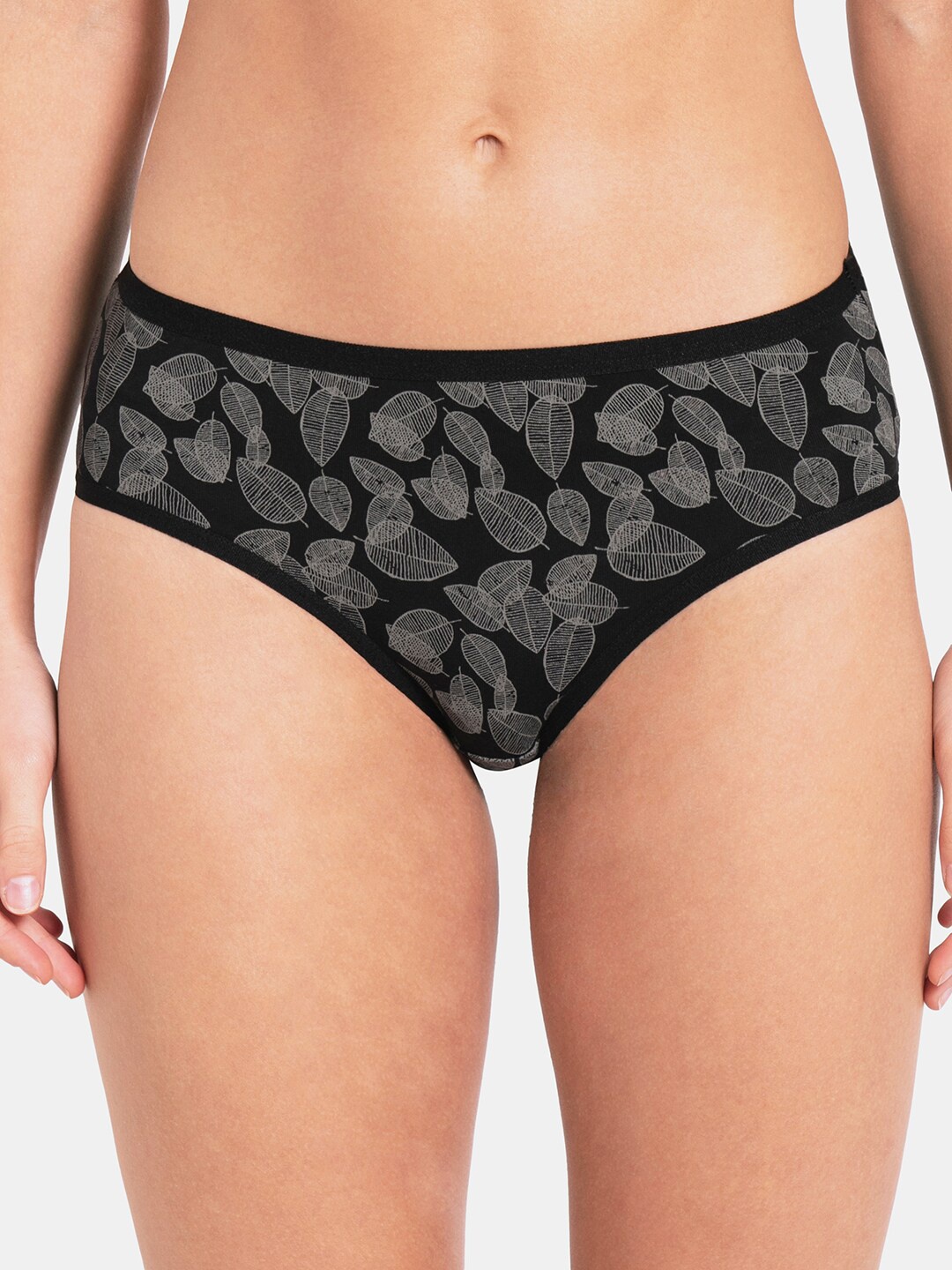 

Jockey Women Assorted Anti-Microbial Printed Mid-Rise Hipster Briefs 1807-0105-PRINT