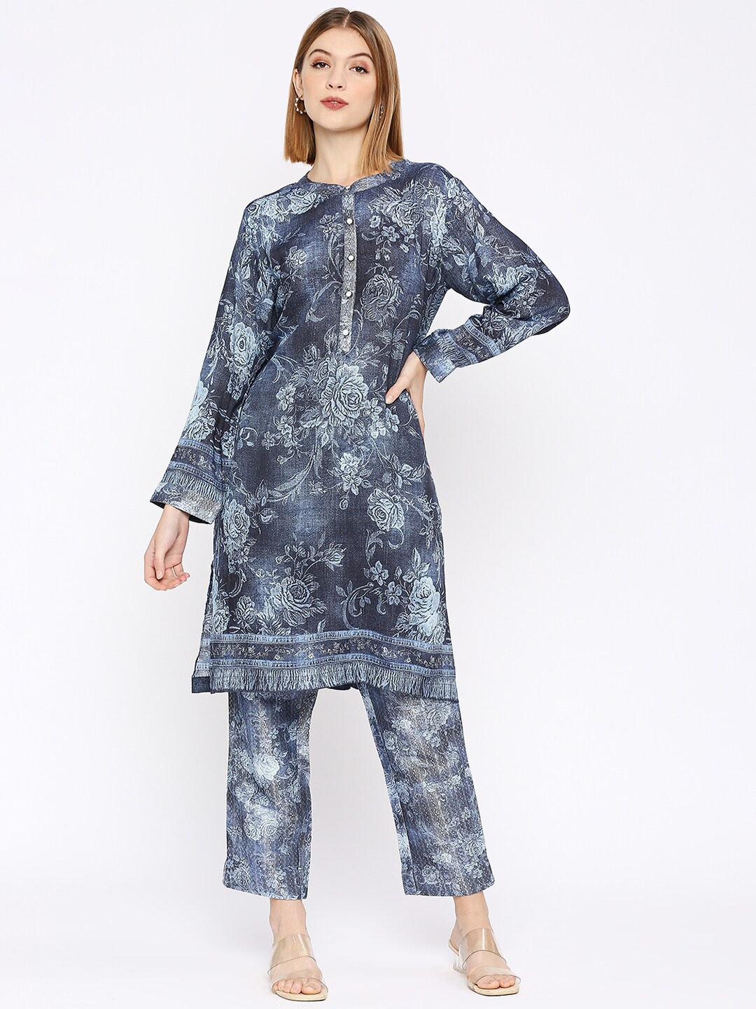 

Cloth Haus India Floral Printed Straight Kurta, Navy blue