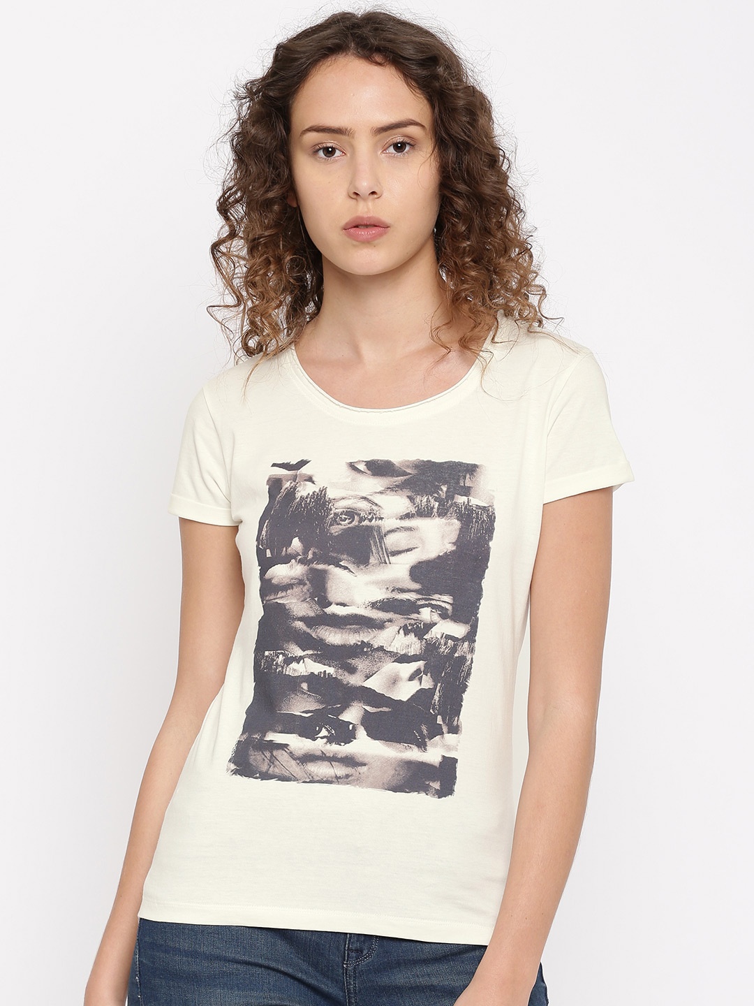 

Flying Machine Women Off-White Printed Round Neck T-shirt