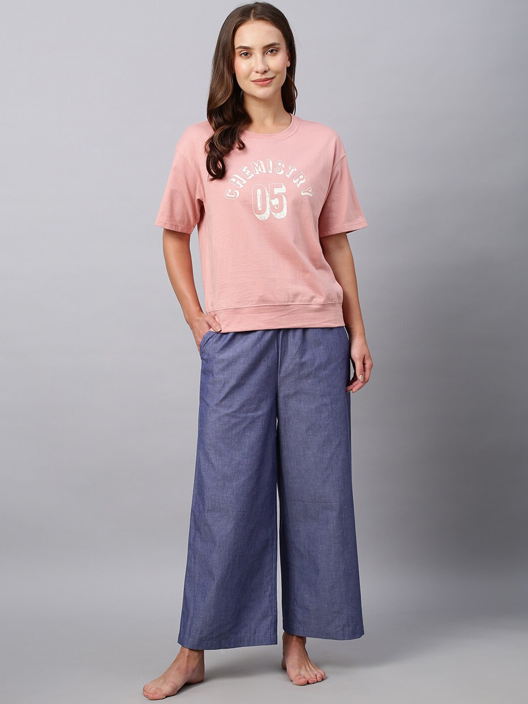 

Chemistry Typography Printed Pure Cotton Night Suit, Pink