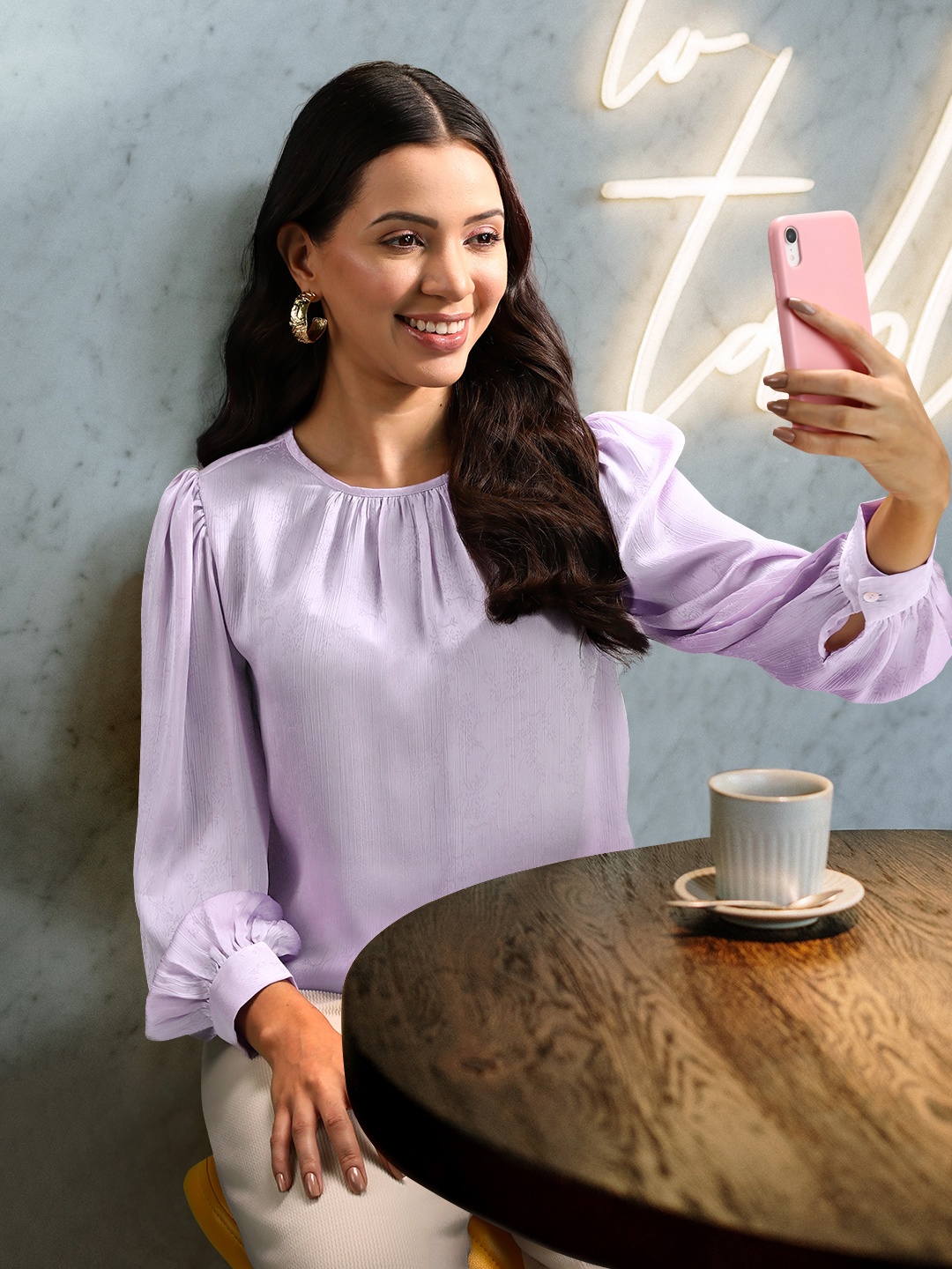 

AND Round Neck Cuffed Sleeve Top, Lavender