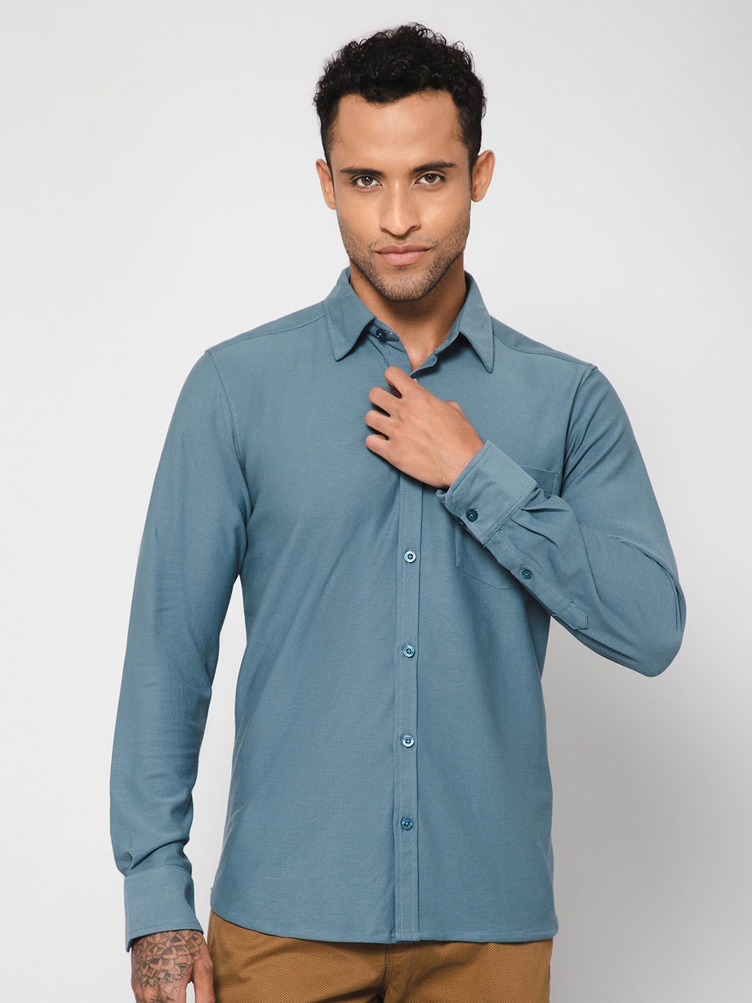 

Cantabil Men Cotton Spread Collar Opaque Casual Shirt, Teal
