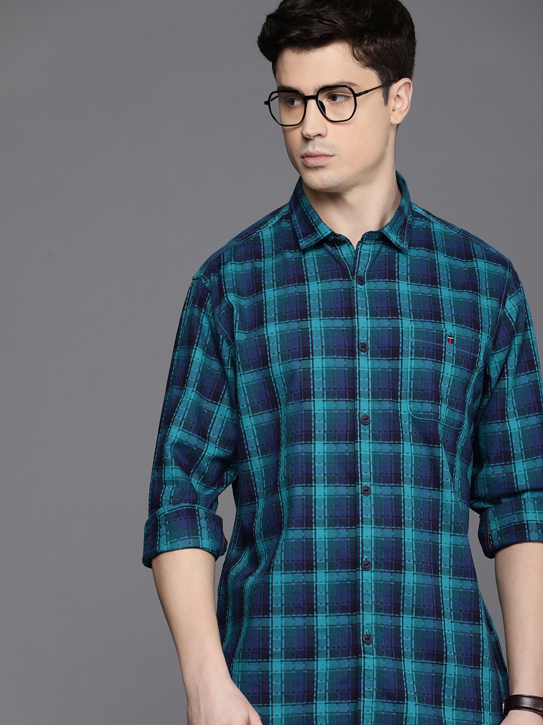 

Louis Philippe Jeans Slim Fit Tartan Checks Opaque Casual Shirt With Chest Pocket, Sea green