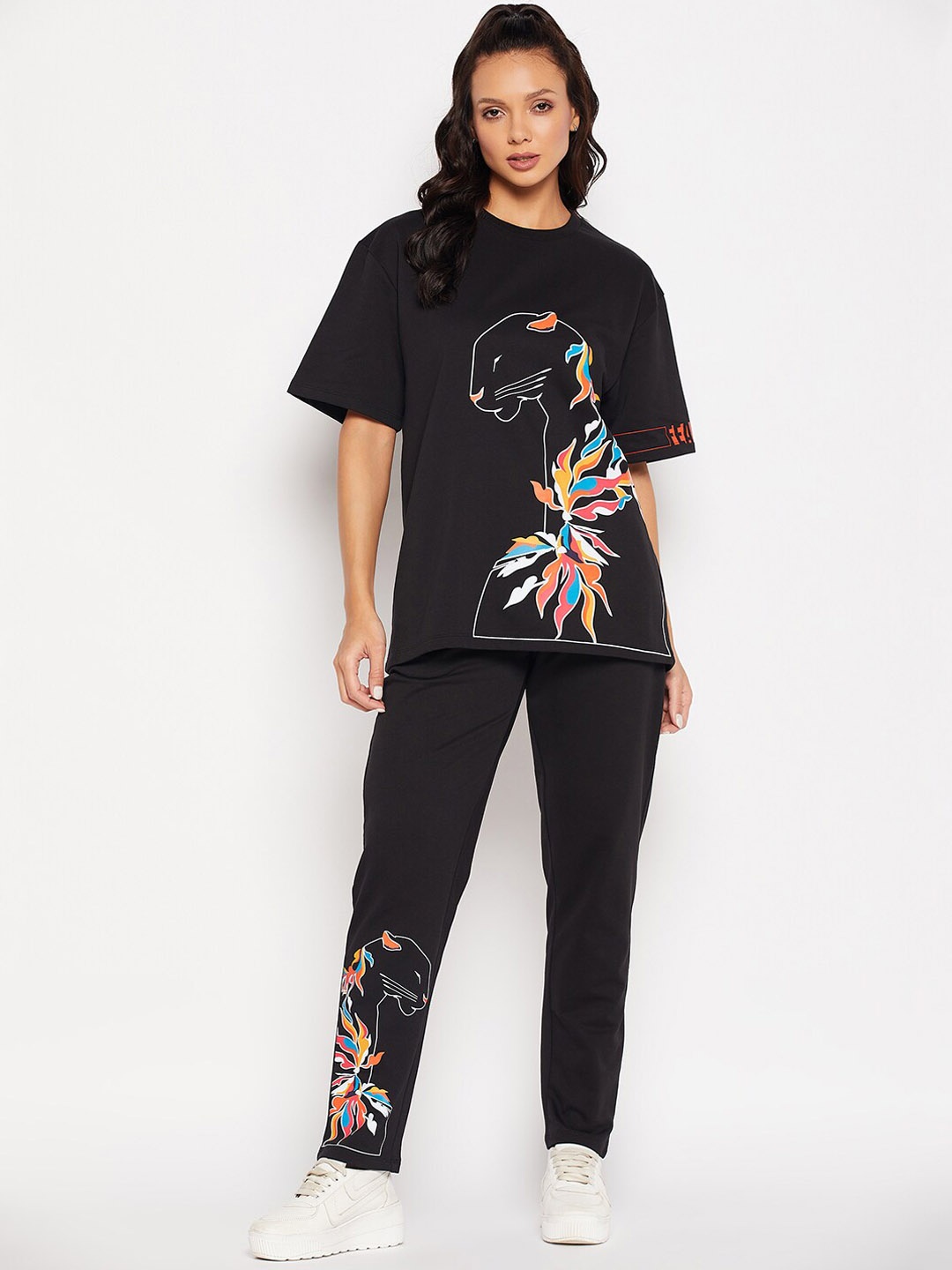 

EDRIO Floral Lion Printed Pure Cotton T-Shirt With Trousers Co-Ords, Black