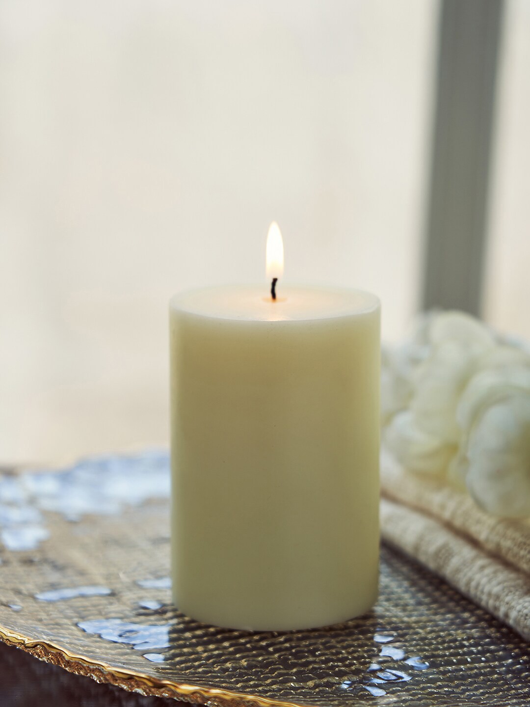 

Pure Home and Living White Antique Lace Pillar Large Candle