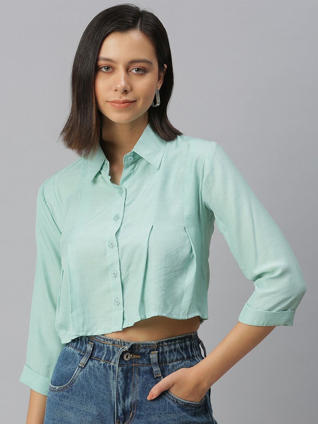 

SHOWOFF Spread Collar Comfort Boxy Opaque Twill Weave Crop Casual Shirt, Sea green