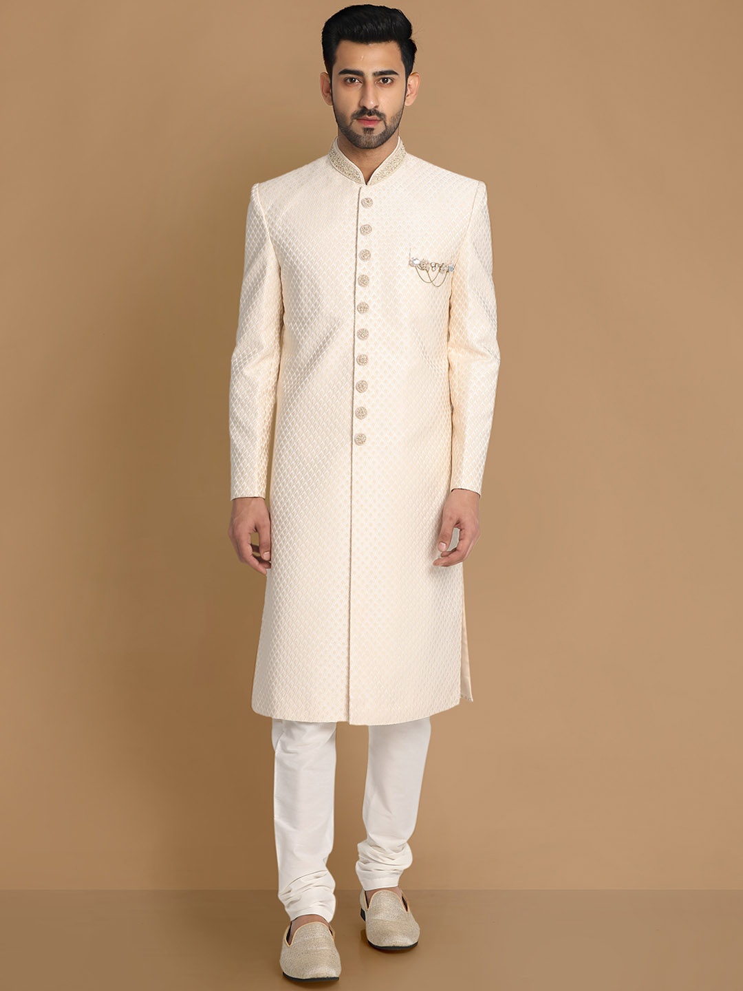 

Manyavar Men Self-Design Traditional Sherwani Set, Beige