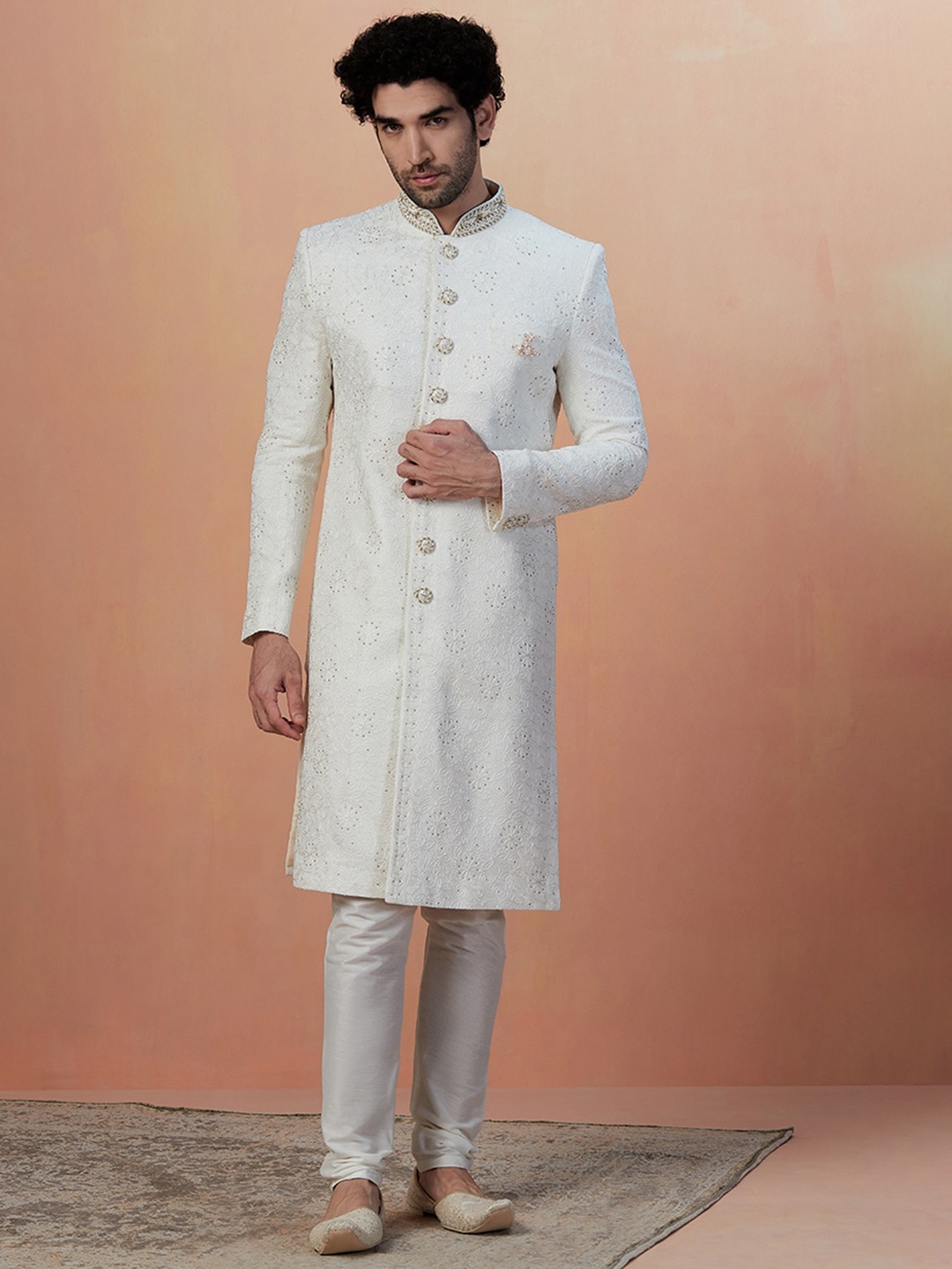 

Manyavar Embroidered Traditional Sherwani Set, Cream