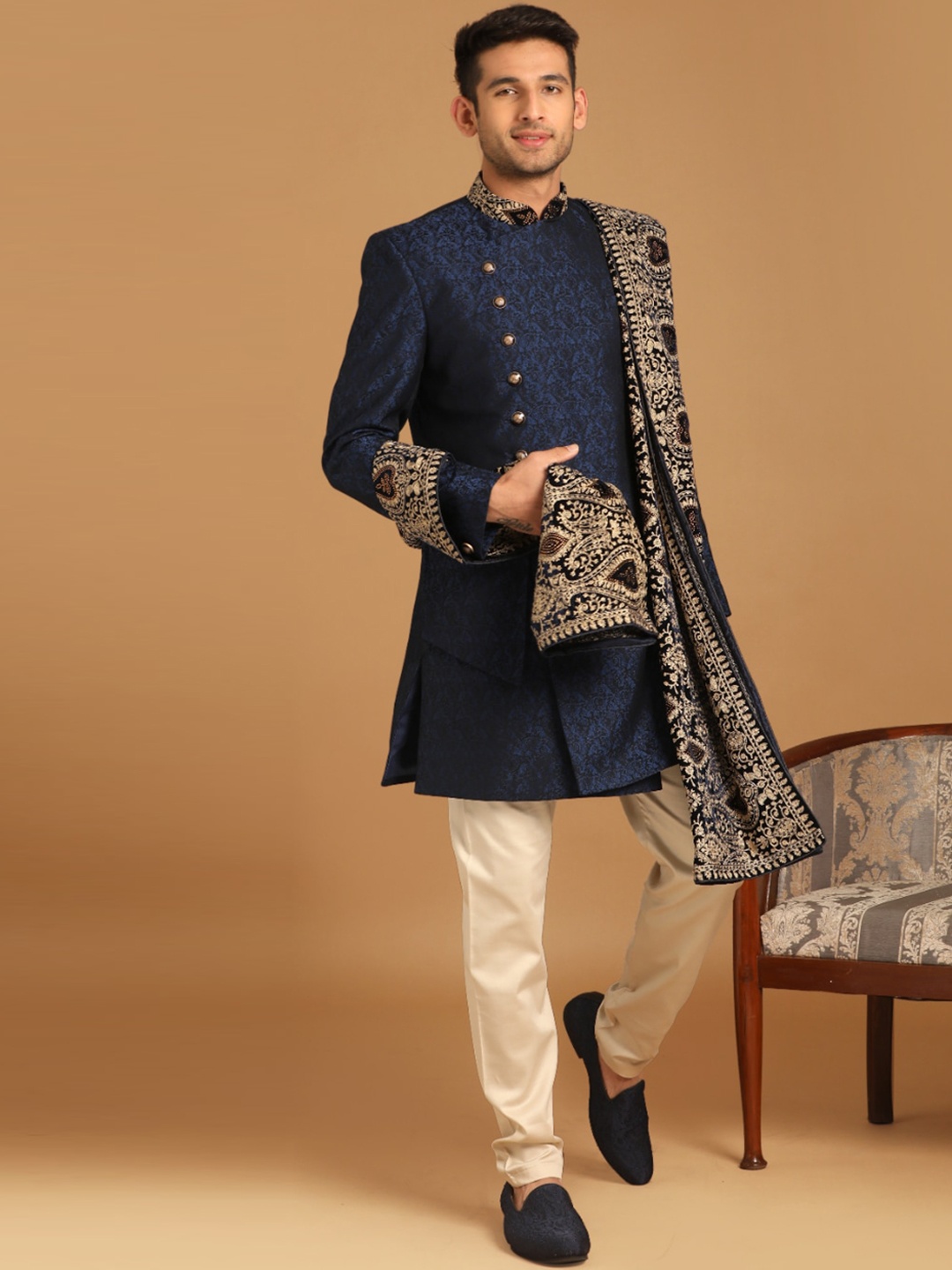

Manyavar Men Blue Self-Design Traditional Indo Western Sherwani Set