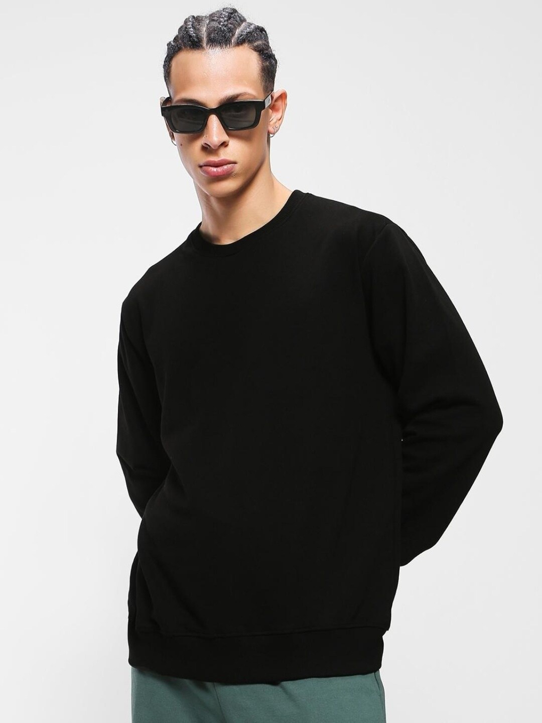 

Bewakoof Black Round Neck Fleece Sweatshirt