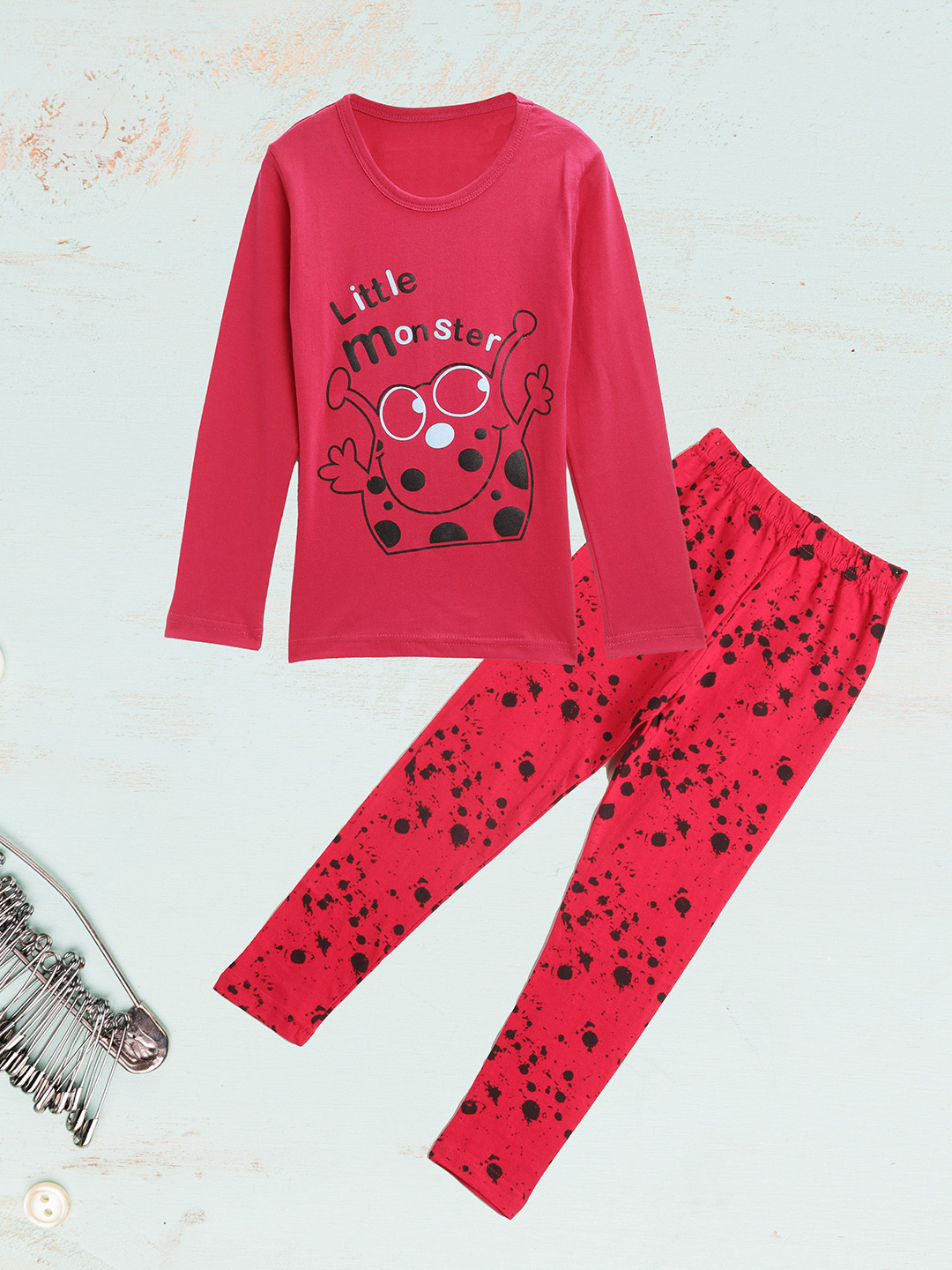 

Kids On Board Girls Graphic Printed Pure Cotton Night Suit, Magenta