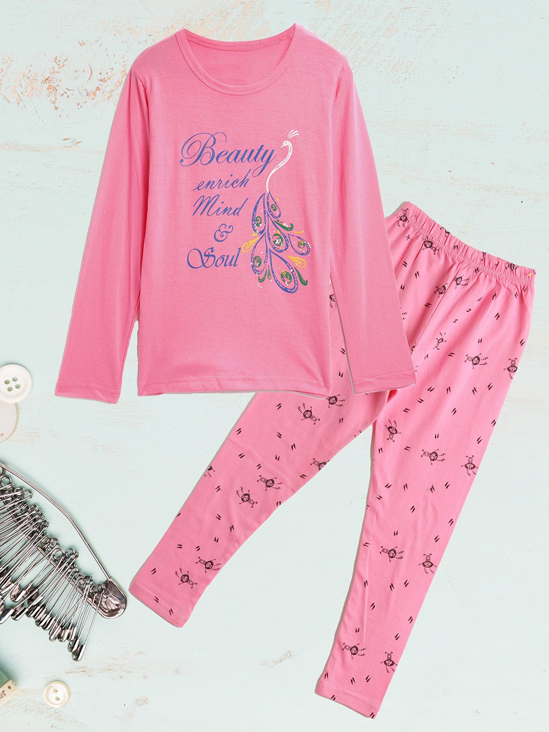 

Kids On Board Girls Typography Printed Pure Cotton Night Suit, Pink