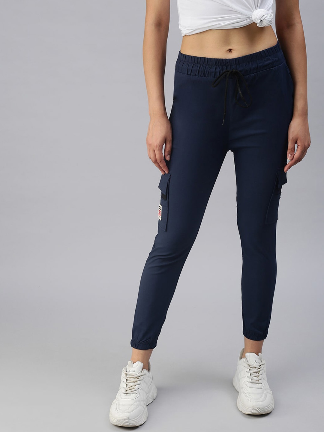 

SHOWOFF Women High-Rise Joggers, Navy blue