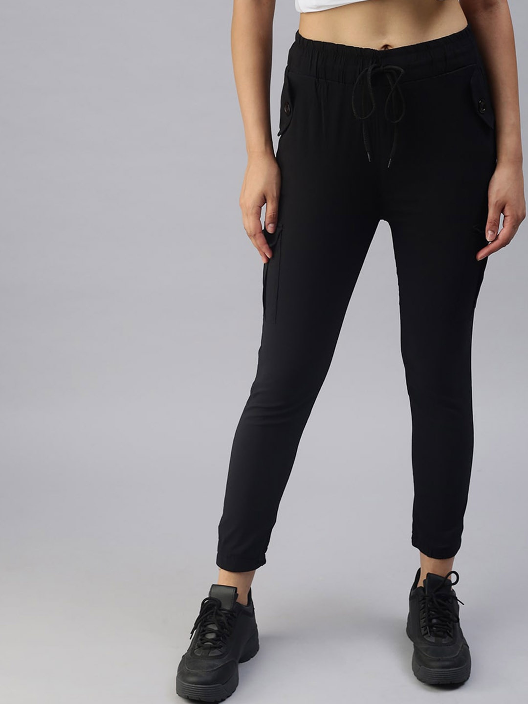 

SHOWOFF Women High-Rise Joggers, Black