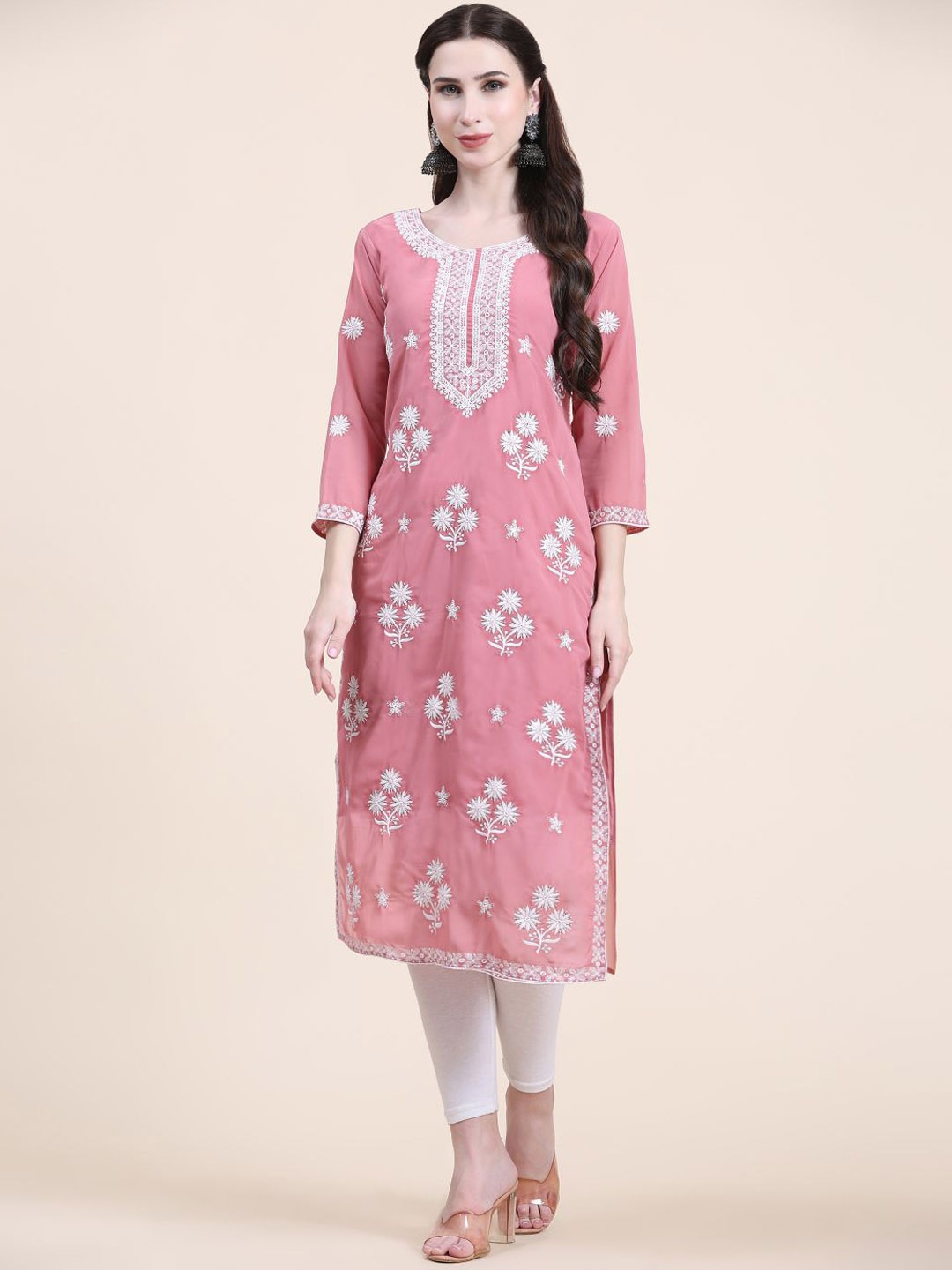 

VAIRAGEE Floral Yoke Design Chikankari Straight Kurta, Pink