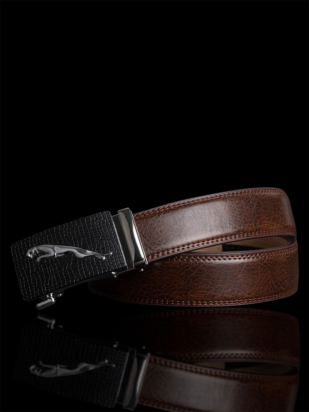 

NAEVE Men Leather Formal Belt With Textured Buckle, Brown