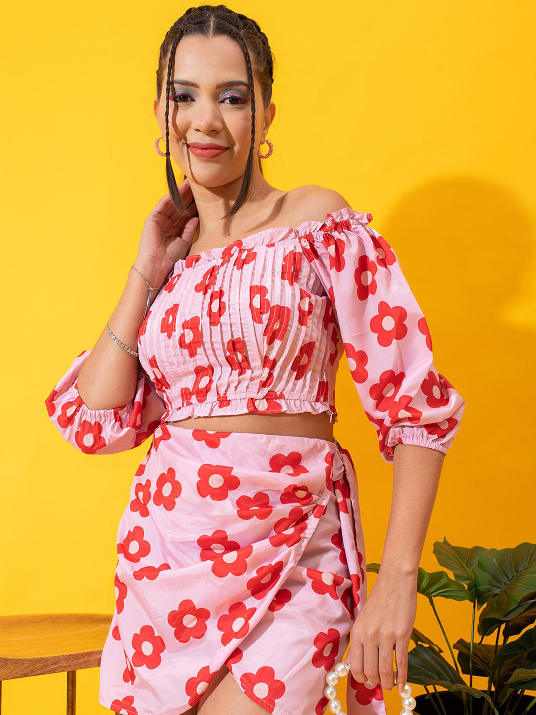 

Stylecast X Hersheinbox Floral Printed Off Shoulder Crop Top With Mini Skirt Set, Pink
