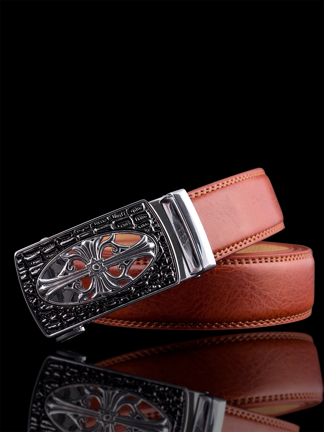 

NAEVE Men Leather Formal Belt With Textured Buckle, Brown