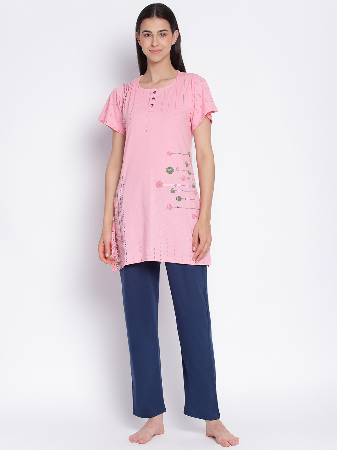 

Duchess Graphic Printed Night Suit, Pink