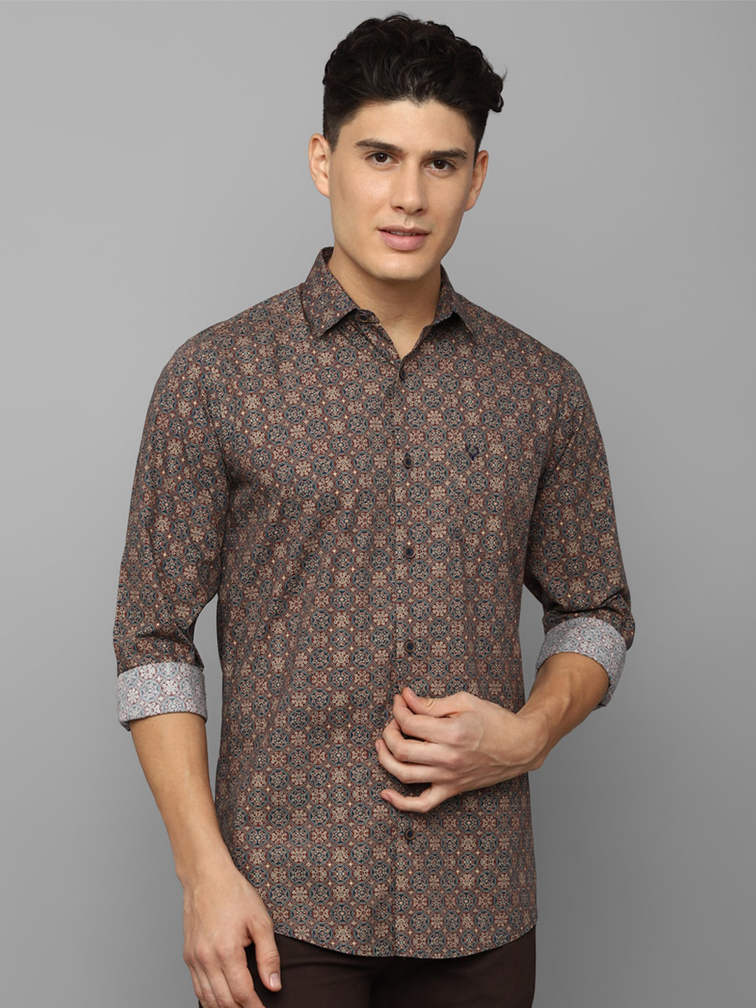 

Allen Solly Spread Collar Slim Fit Pure Cotton Casual Shirt, Brown
