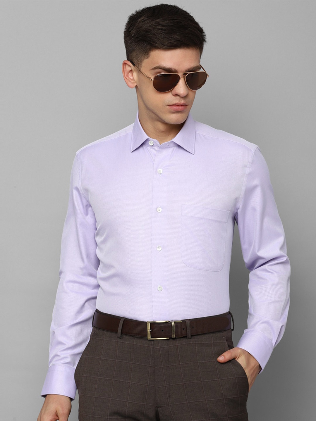 

Luxure by Louis Philippe Textured Spread Collar Opaque Pure Cotton Formal Shirt, Purple