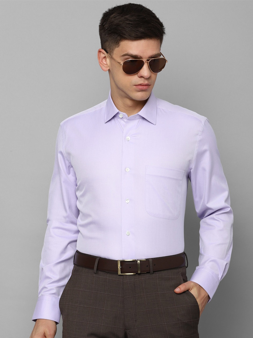 

Luxure by Louis Philippe Textured Spread Collar Opaque Pure Cotton Formal Shirt, Purple