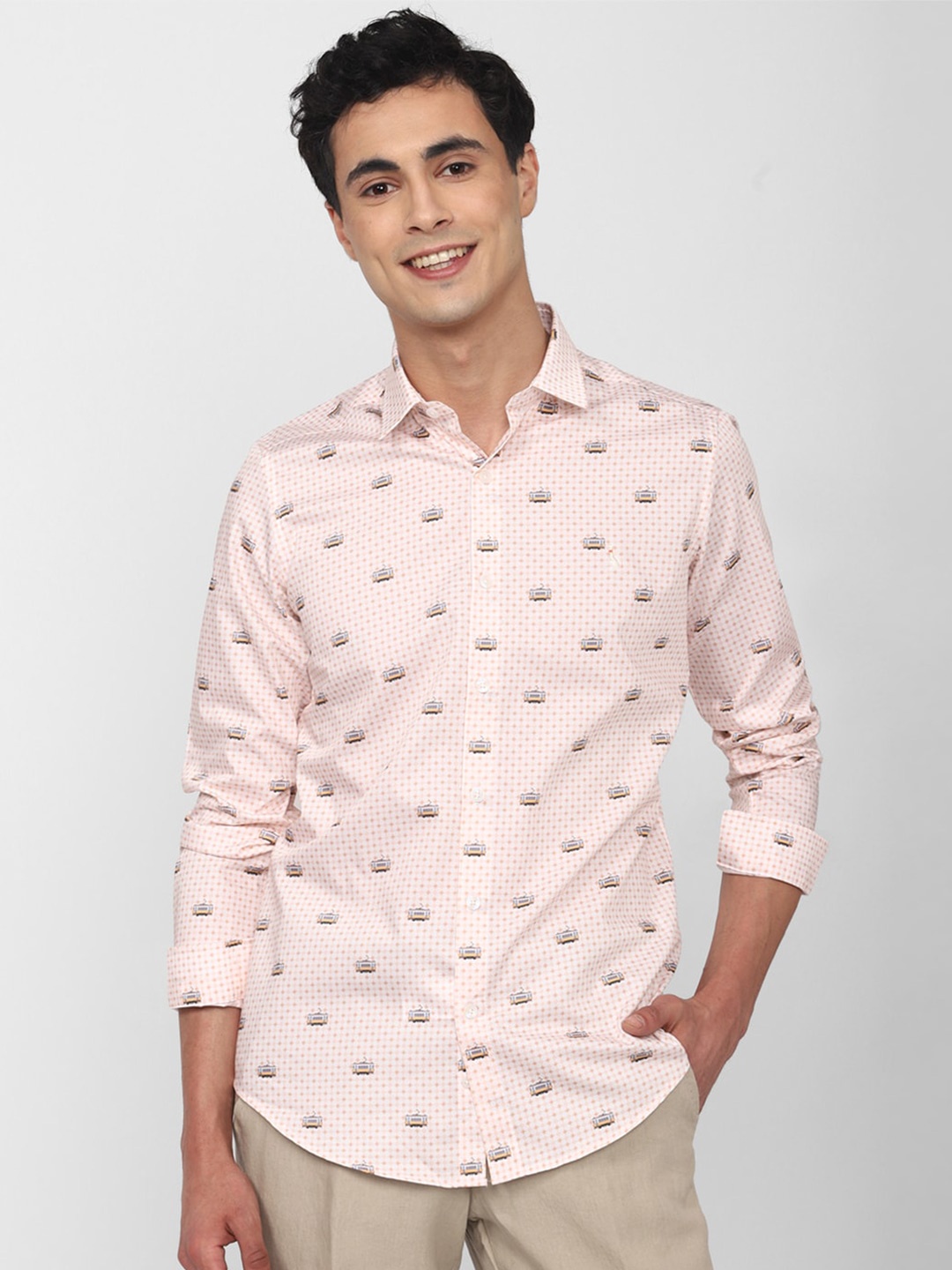 

SIMON CARTER LONDON Men Printed Cotton Slim Fit Opaque Casual Shirt, Peach