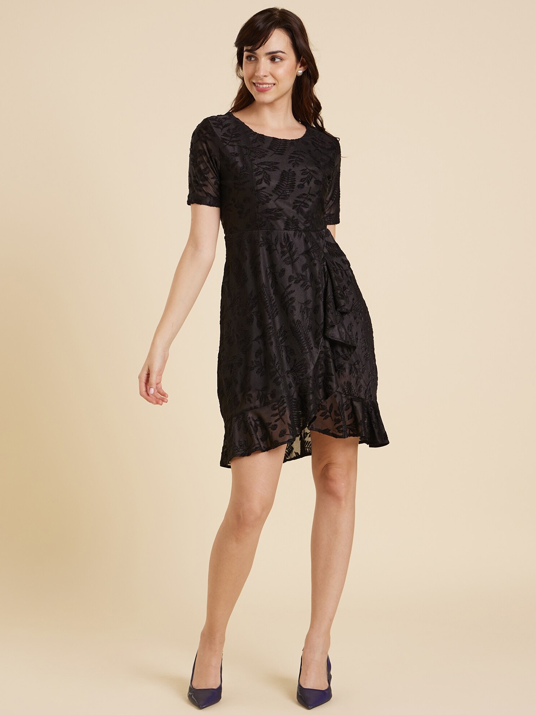 

Emmyrobe Round Neck Ruffled Jacquard A-Line Dress, Black