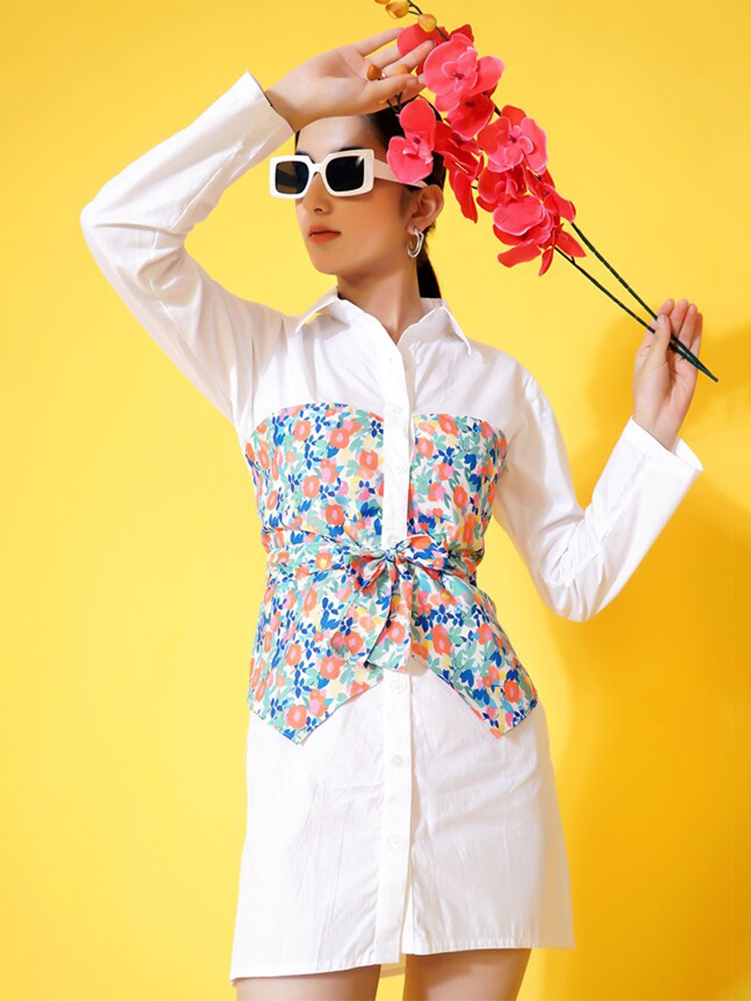 

Stylecast X Hersheinbox White Print Shirt Mini Dress, Off white