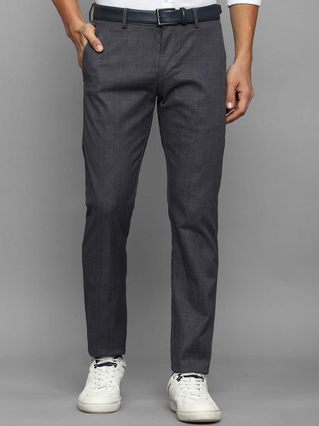 

Allen Solly Men Textured Slim Fit Trousers, Grey