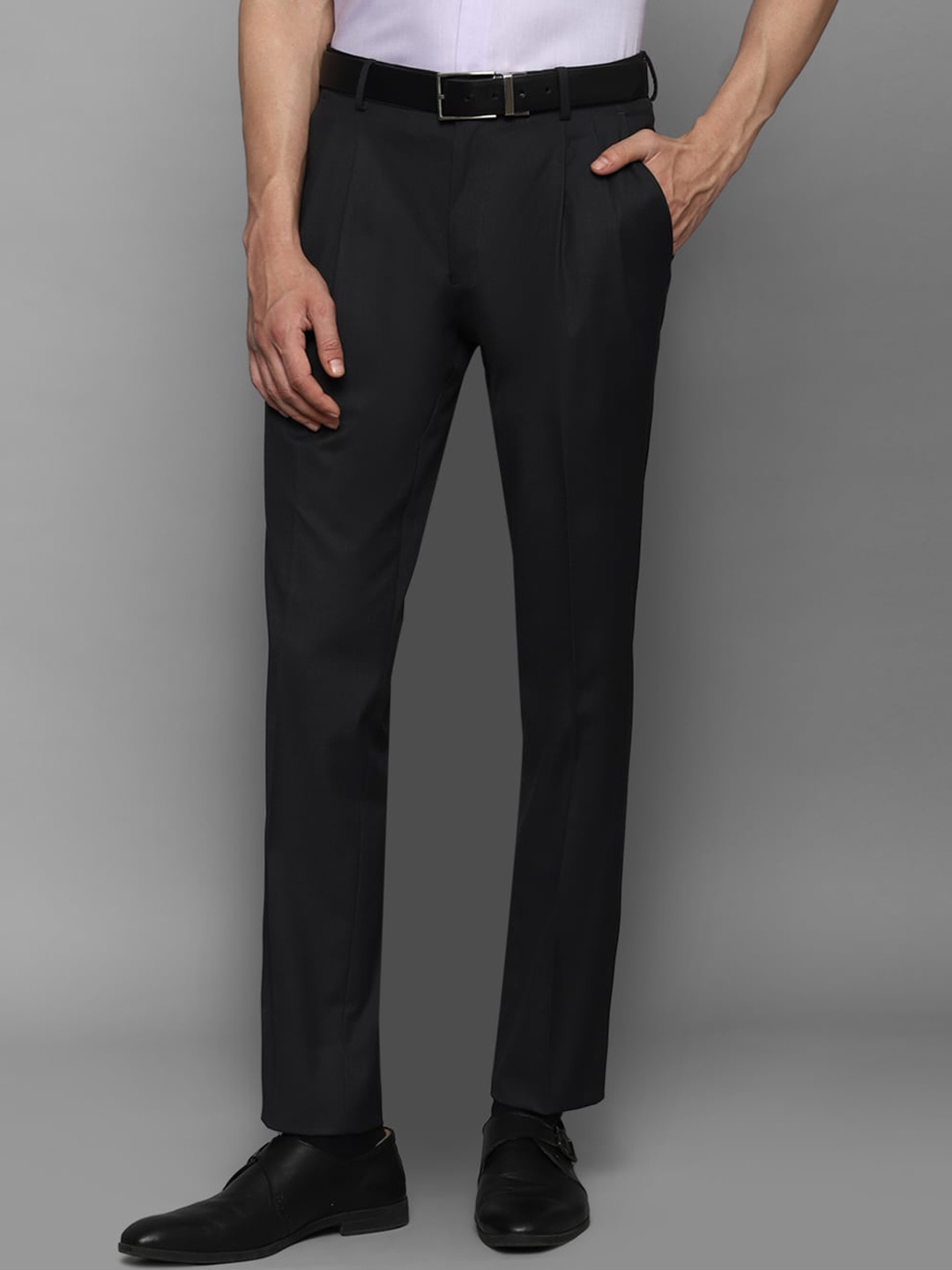 

Louis Philippe Men Regular Fit Formal Trousers, Black