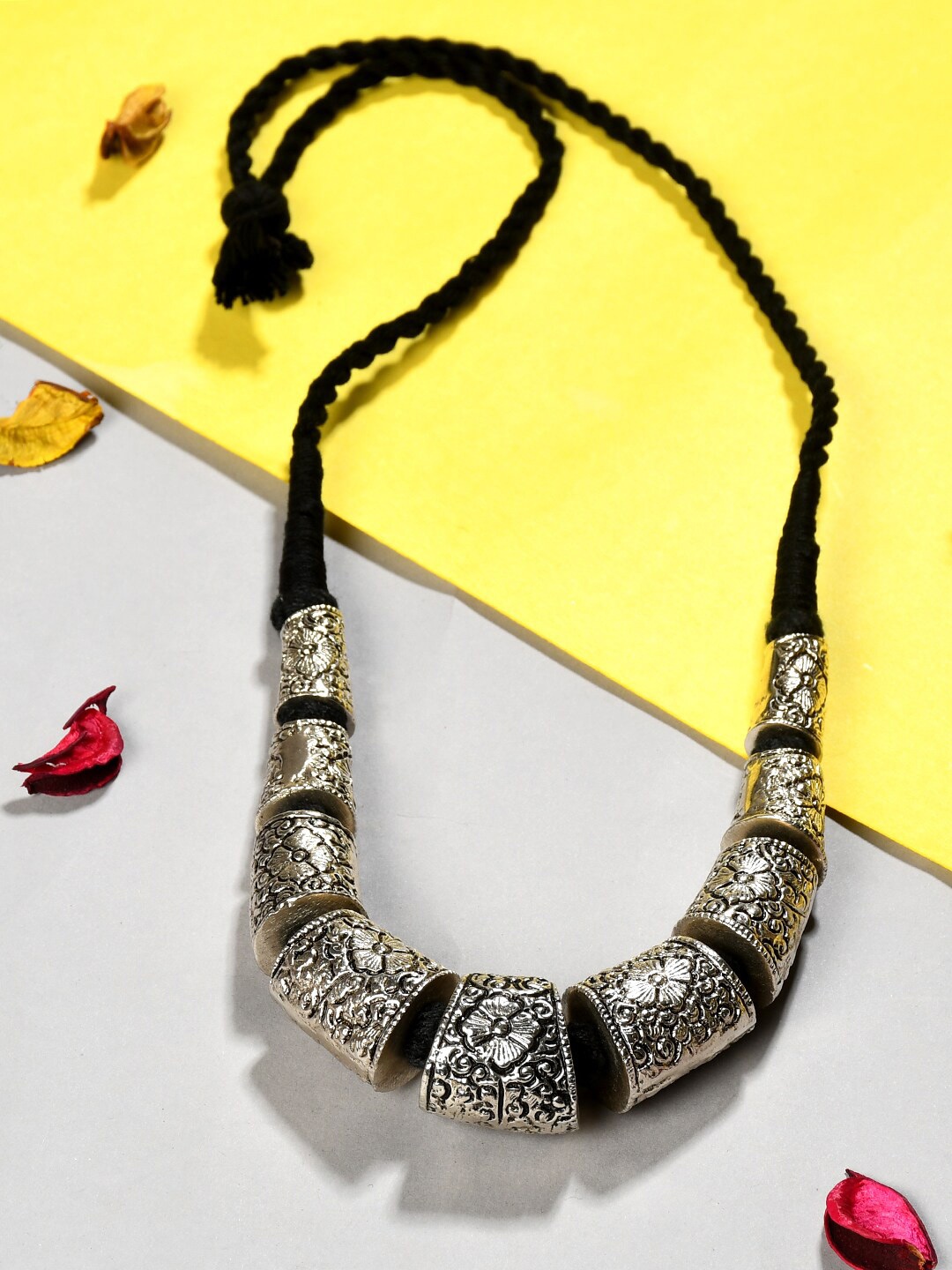 

Bamboo Tree Jewels Statement Necklace, Black